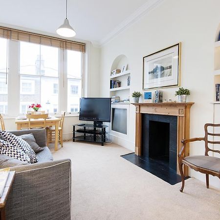 Appartamento The Stratford Road Pied-A-Terre Londra Esterno foto