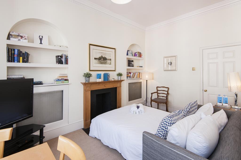 Appartamento The Stratford Road Pied-A-Terre Londra Esterno foto