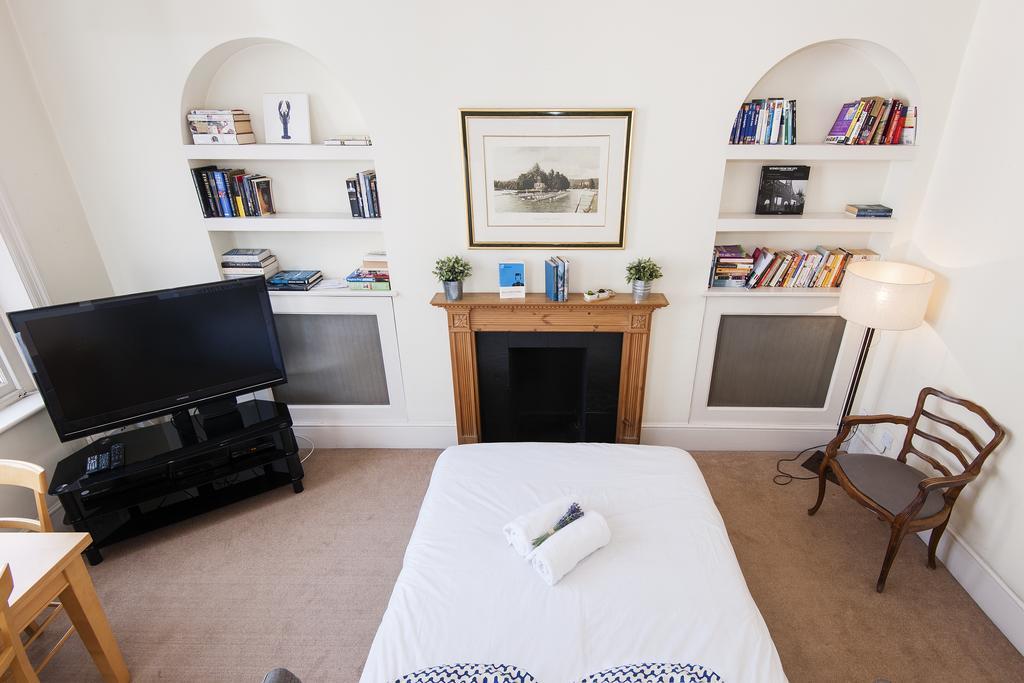 Appartamento The Stratford Road Pied-A-Terre Londra Esterno foto