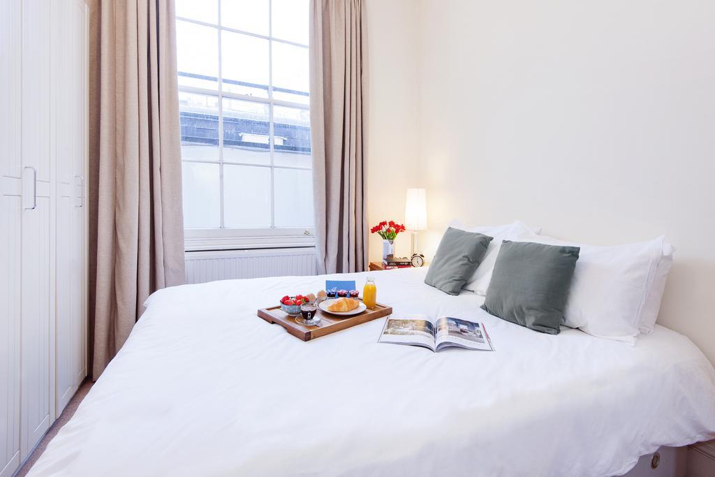 Appartamento The Stratford Road Pied-A-Terre Londra Esterno foto